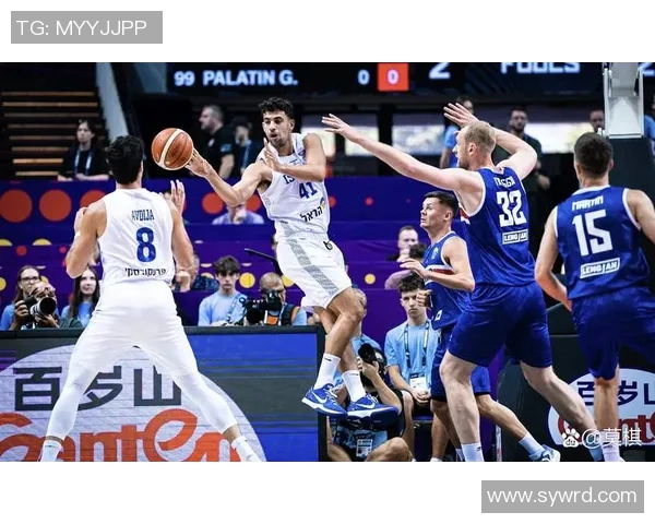 中国男篮对决西班牙精彩回顾与赛后分析全景展示